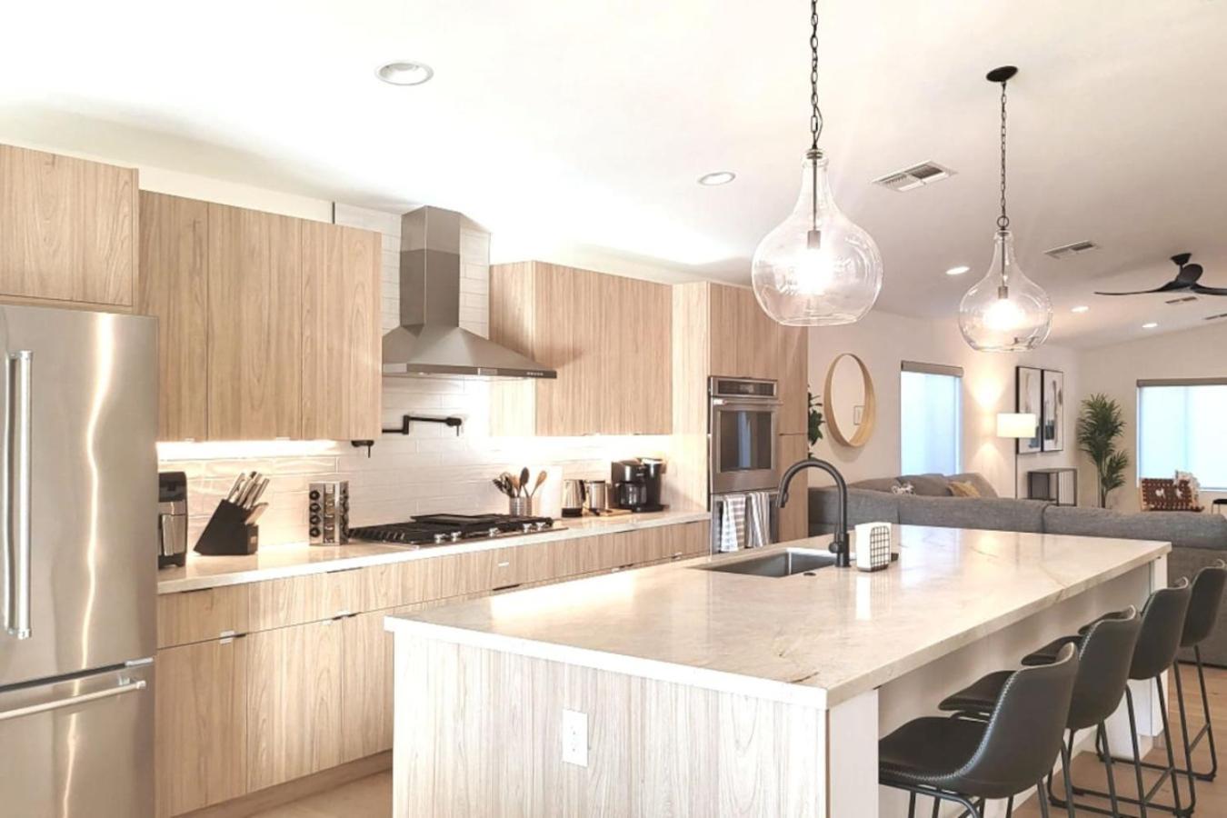 Modern Living In Phx Heated Pool Arizona Charm Holiday home *